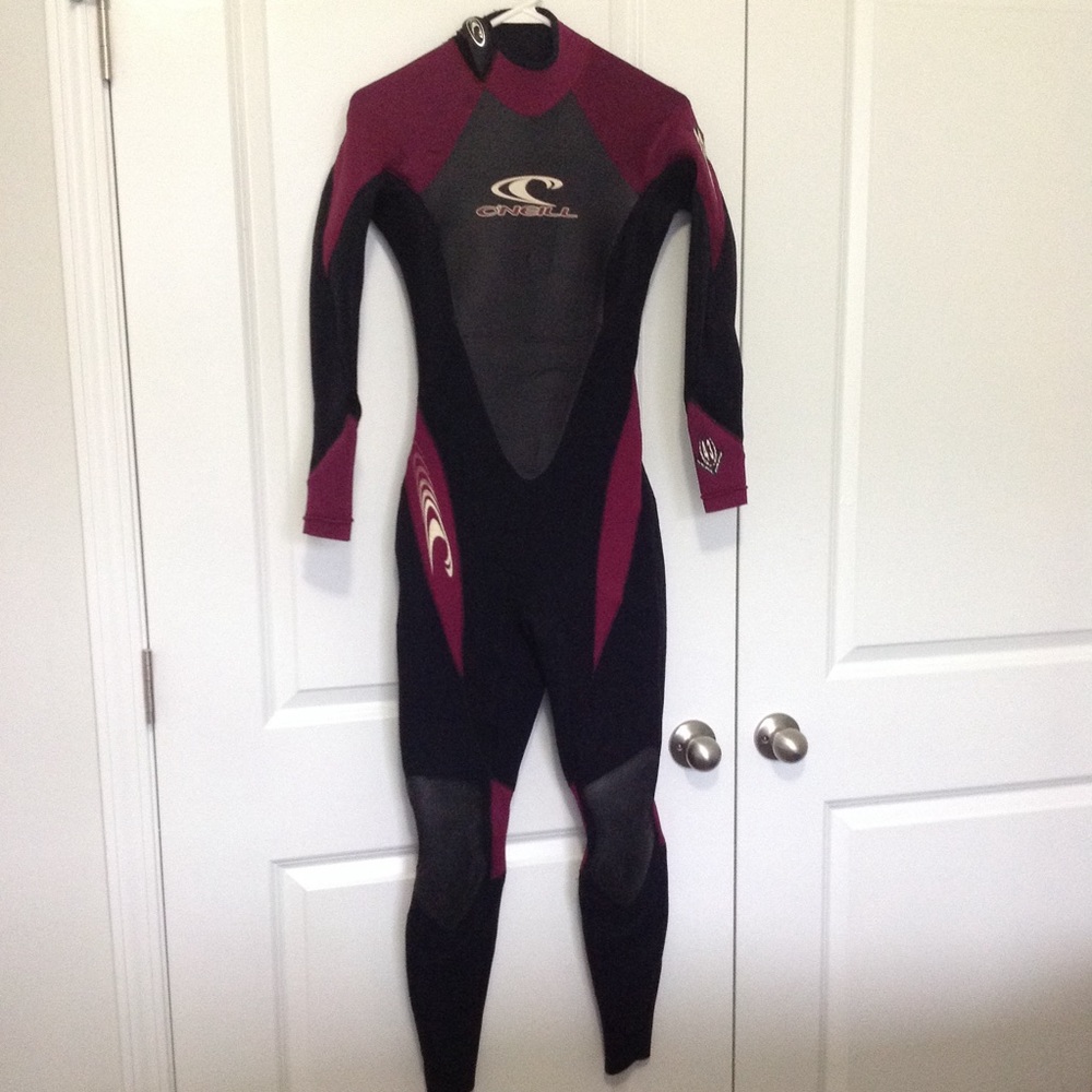 O'Neill full wetsuit 4:3mm  Size 6